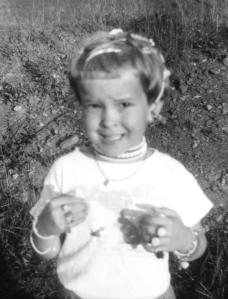 Little Amy Squnting 001